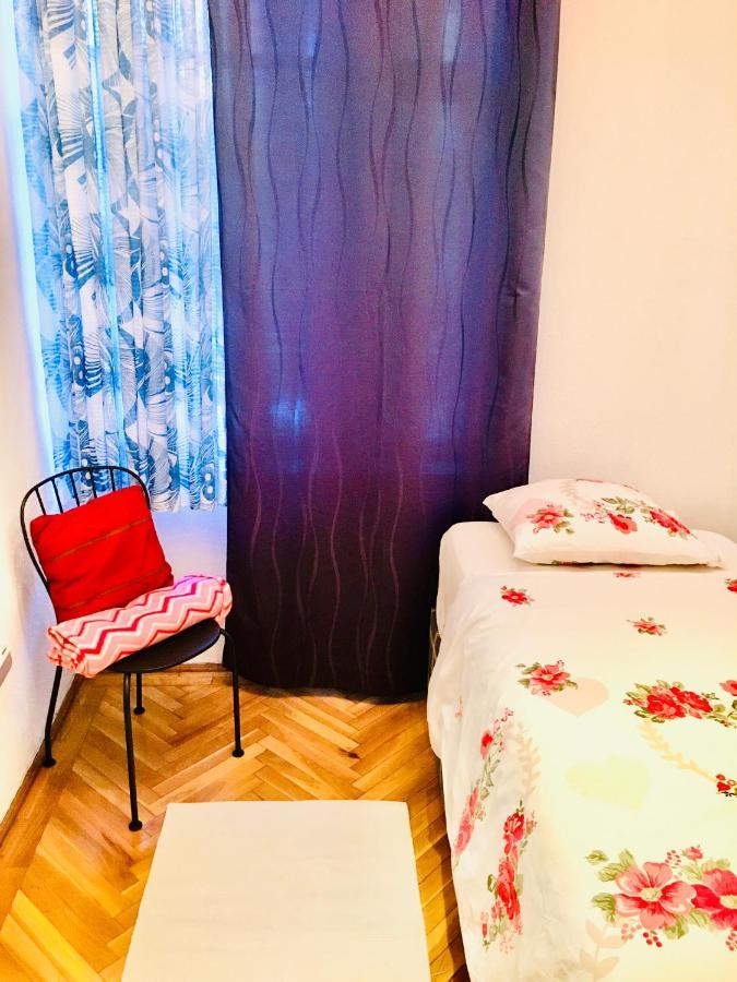 Appartamento Romantic Studio In Budapest 12Th District Close To Mom Park Esterno foto