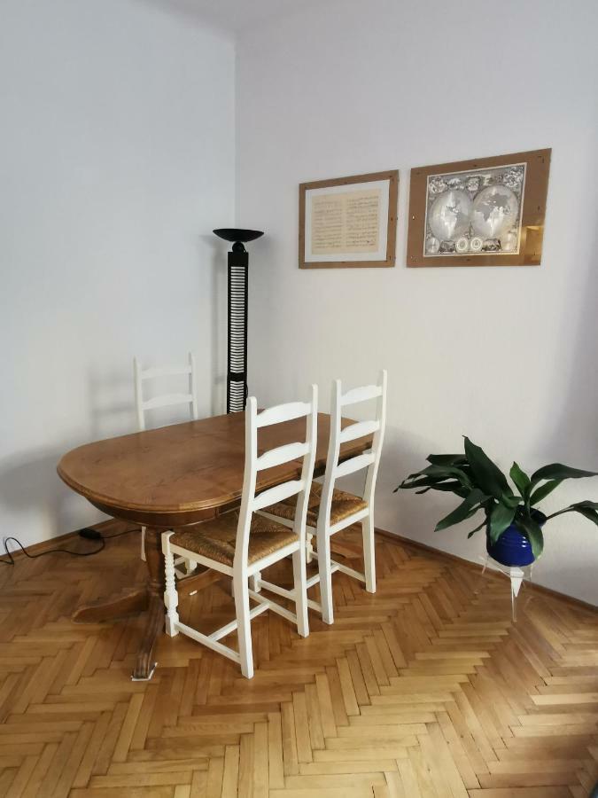 Appartamento Romantic Studio In Budapest 12Th District Close To Mom Park Esterno foto